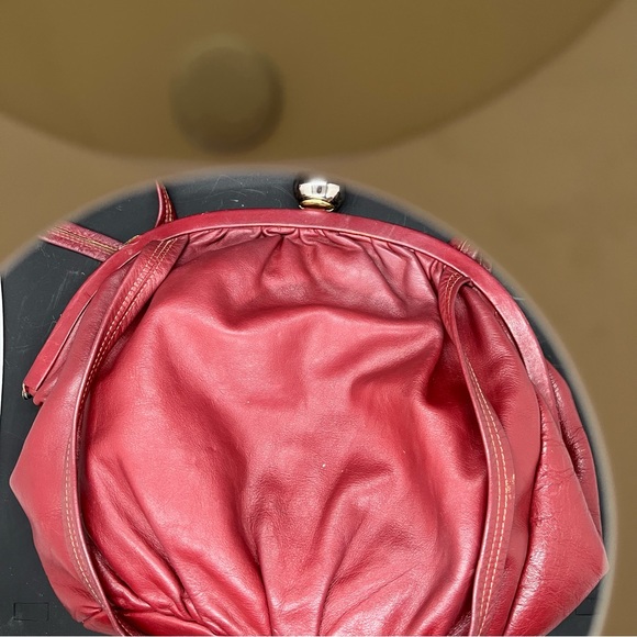 Vintage red leather ball clasp close purse canvas lined attach coin bag straps - Picture 3 of 16